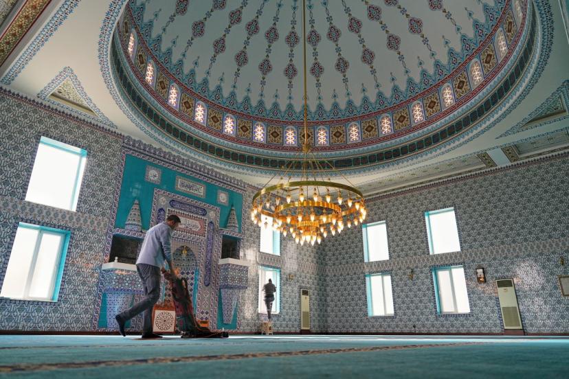 KONYAALTI’NDA CAMİLER RAMAZAN’A PIRIL PIRIL