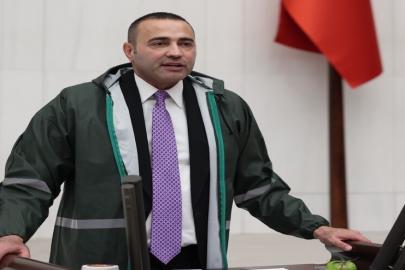 MECLİS’TE YAĞMURLUKLU ÇAĞRI