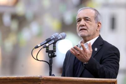 PEZEŞKİYAN’DAN BATI’YA SERT MESAJ