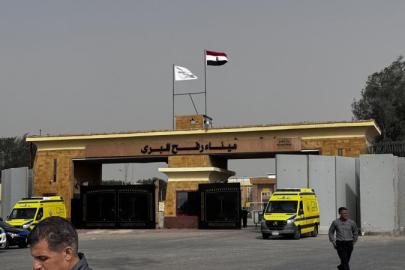 REFAH’TA TAHLİYE DURDU: HASTA VE YARALILAR BEKLEMEDE