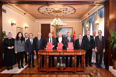 ŞİRİNYALI’YA 3 HEKİMLİ SAĞLIK YATIRIMI