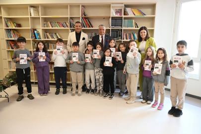 TOPALOĞLU ÖĞRENCİLERLE KİTAP OKUDU