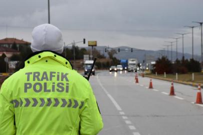 TRAFİKTE YENİ DÖNEM: CEZALAR REKOR SEVİYEYE ÇIKTI