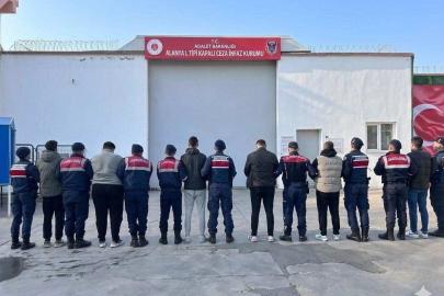 ALANYA’DA BİLİŞİM DOLANDIRICILIĞINA OPERASYON