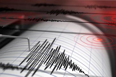ANTALYA’DA 4.1 BÜYÜKLÜĞÜNDE DEPREM