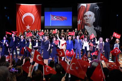 ANTALYA’DA KADINLAR İÇİN ANLAMLI KONSER
