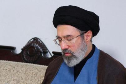 İRAN YENİ LİDERİNİ SEÇTİ