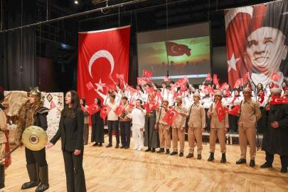 İSTİKLAL MARŞI’NIN KABULÜNÜN 105. YILI ANTALYA’DA TÖRENLE KUTLANDI