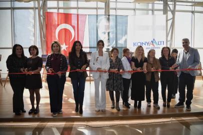 KADIN GÖZÜNDEN SANATIN İZLERİ KONYAALTI’NDA