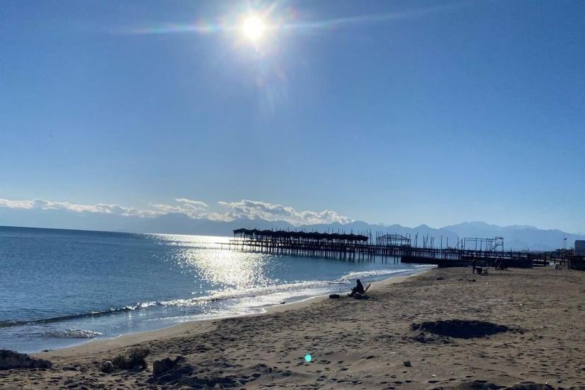 KUNDU’DA DENİZ 2 METRE ÇEKİLDİ