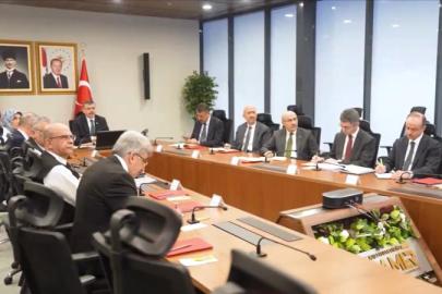 SINIR İLLERİN VALİLERİYLE GÜVENLİK TOPLANTISI GERÇEKLEŞTİRİLDİ