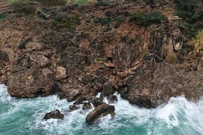SKANDAL APARTMANDAN ŞAŞIRTAN İSİMLER ÇIKTI