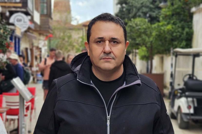 ÜÇ BAYRAM UMUDU KRİZE TAKILDI