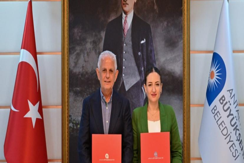 ANTALYA BÜYÜKŞEHİR BELEDİYESİ DENİZLERİN KORUNMASI İÇİN ÇALIŞIYOR