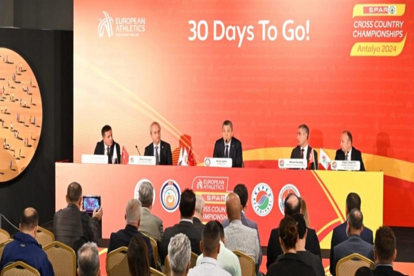 ANTALYA'DA ULUSLARARASI ŞAMPİYONA