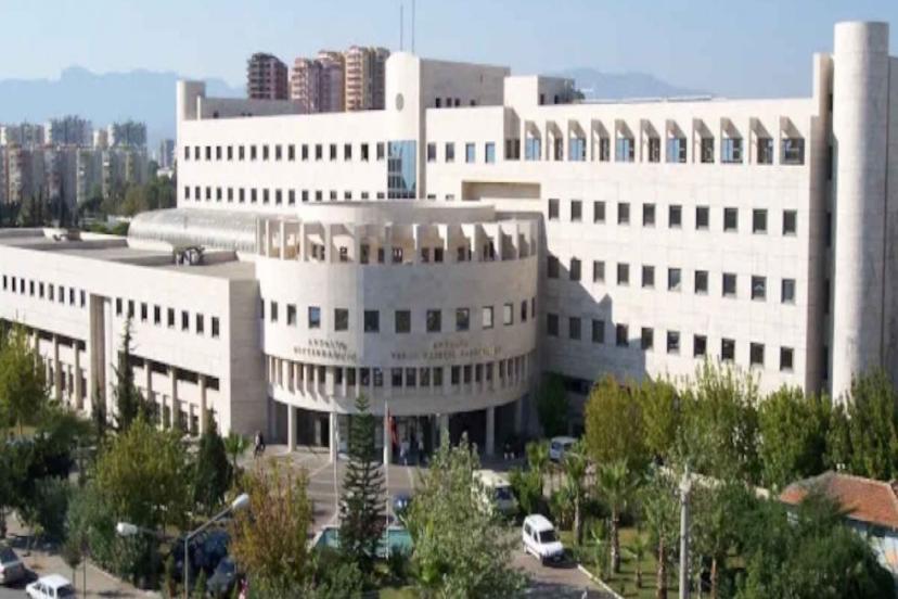 ANTALYA KURUMLAR VERGİSİNDE TURİZMCİLER ÖNE ÇIKTI