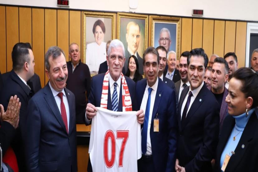 ANTALYASPOR SİYASET ÜSTÜ BİR MARKADIR!