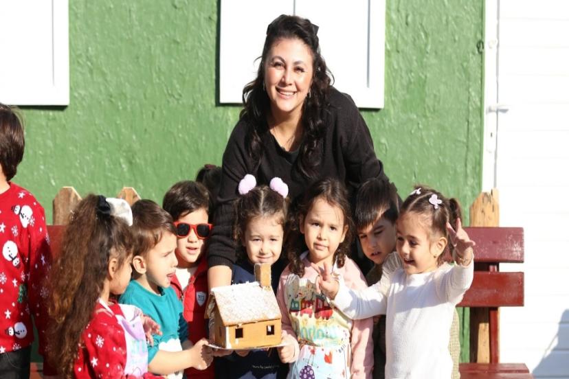 ATÖLYEDE BULUŞUYORLAR...