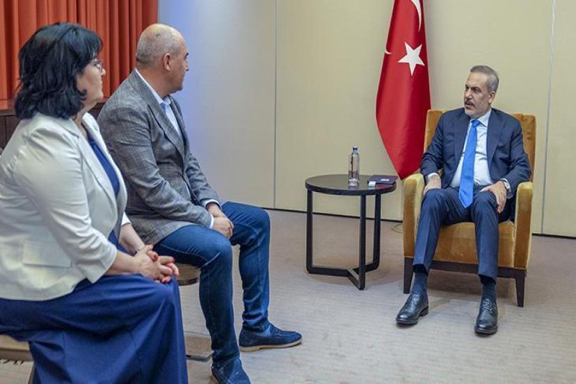 BAKAN FİDAN GAGAUZ TÜRKLERİ İLE BULUŞTU