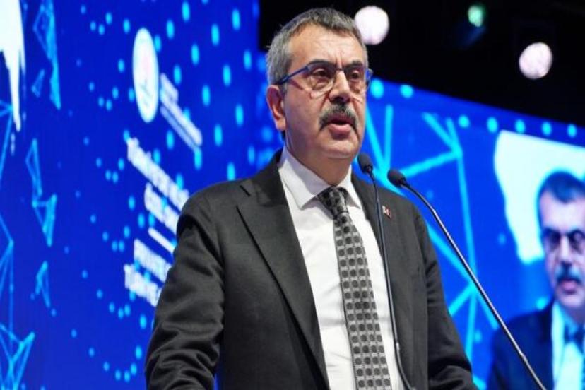 BAKAN TEKİN'DEN ÖZEL OKULLARA FAHİŞ FİYAT UYARISI