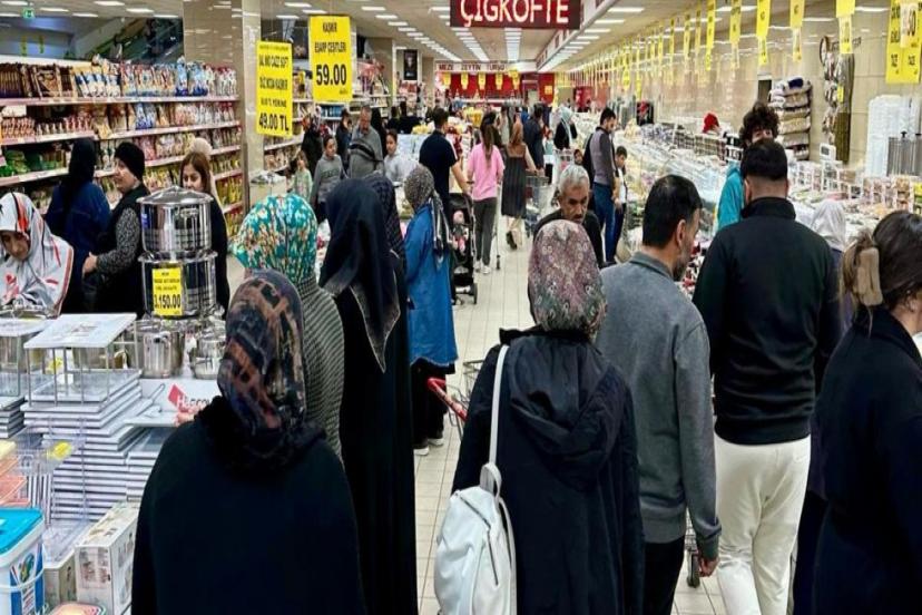 BAKANLAR "BAYKOT" ÇAĞRILARINA KARŞI ALIŞVERİŞ YAPTI 