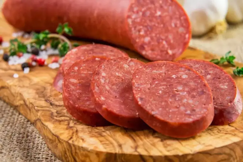 BAKANLIK 6 SUCUK MARKASINI DAHA İFŞA ETTİ