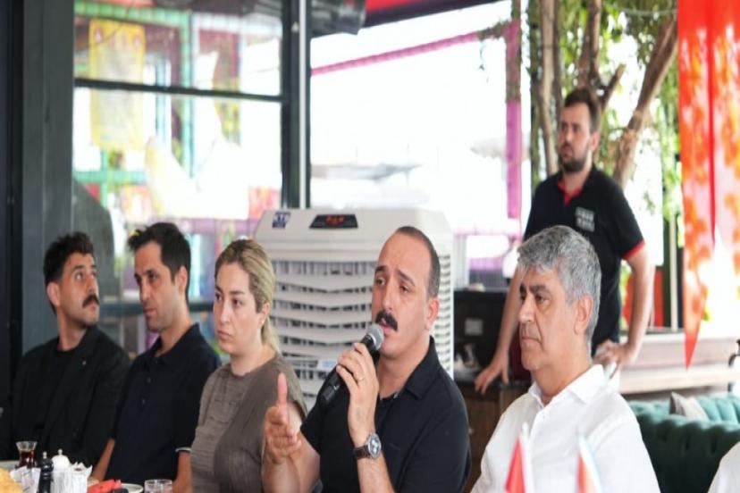 BAŞKAN KOTAN KONYAALTI ESNAFIYLA BULUŞTU