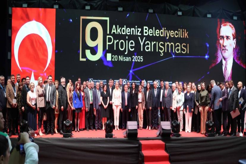 BELEDİYECİLİĞİN KALBİ ANTALYA’DA ATTI 