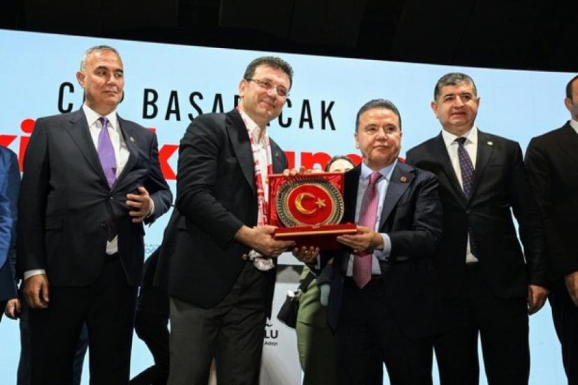 BÖCEK’TEN İKTİDAR VURGUSU...