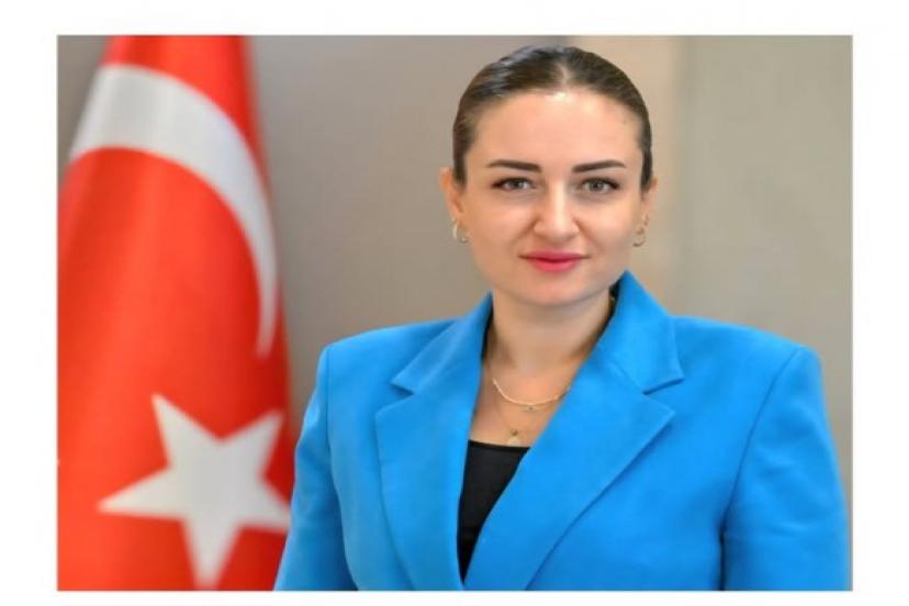 BÜŞRA VEKİLDEN KUTLAMA MESAJİ..!