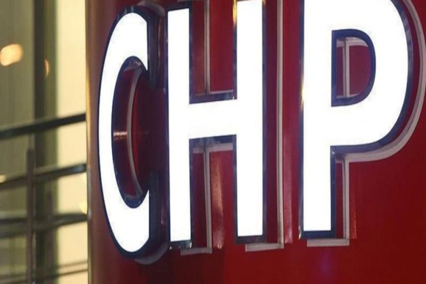 CHP'DE İSTİFALAR SÜRÜYOR 