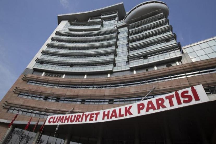 CHP’NİN ‘ŞAİBELİ KURULTAY’ DAVASI 24 EKİM’E ERTELENDİ