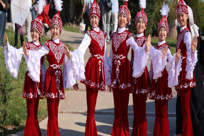 ÇOCUKLARIN 23 NİSAN COŞKUSU 