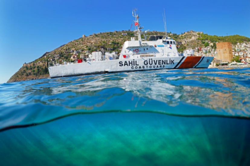 CUMHURİYET COŞKUSU DENİZDE: SAHİL GÜVENLİK GEMİLERİ HALKIN ZİYARETİNE AÇILIYOR