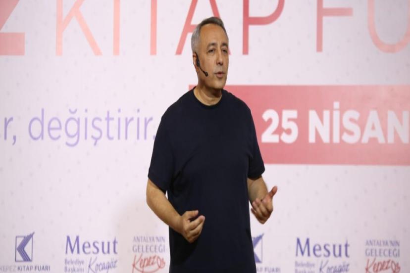 DR. MURAT KAPLAN’DAN, KEPEZ KİTAP FUARI’NDA ‘İNSAN OKUMA’NIN TÜYOLARI