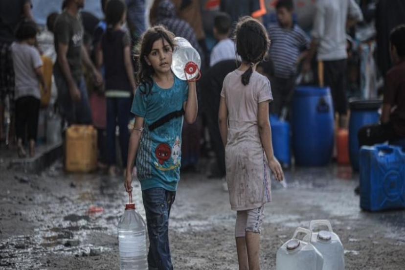 DÜNYADA HER 4 KİŞİDEN 1'İ TEMİZ İÇME SUYUNA ULAŞAMIYOR