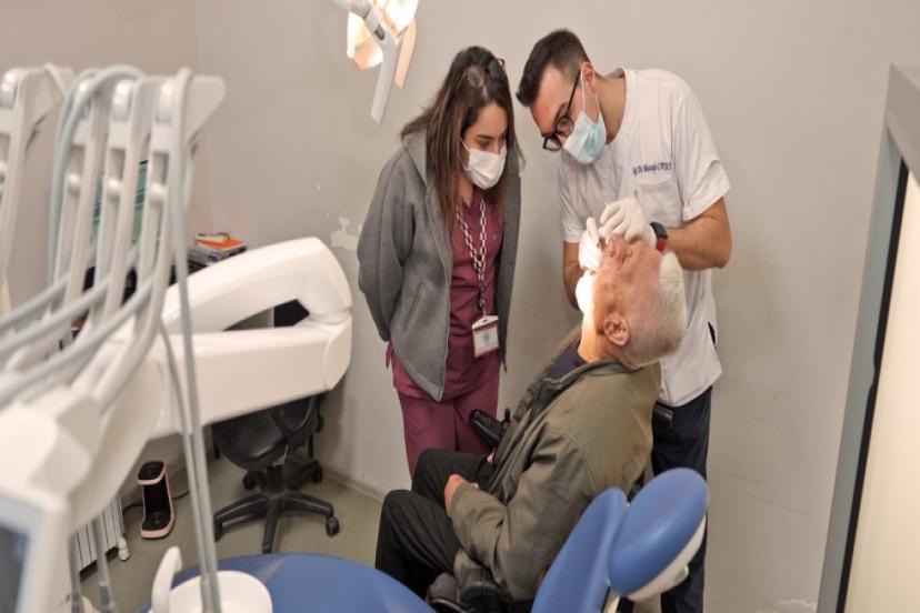 ENGELLİ BİREYLER İÇİN AĞIZ VE DİŞ SAĞLIĞI TARAMASI YAPILDI