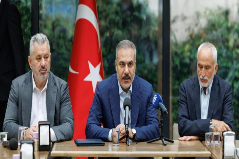 HAKAN FİDAN FİLİSTİN'E YARDIM ULAŞTIRAN STK TEMSİLCİLERİYLE GÖRÜŞTÜ