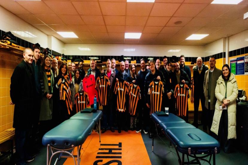 HULL CİTY, SEYAHAT PARTNERİ CORENDON AİRLİNES’A SHEFFİELD WEDNESDAY MAÇINDA EV SAHİPLİĞİ YAPTI 