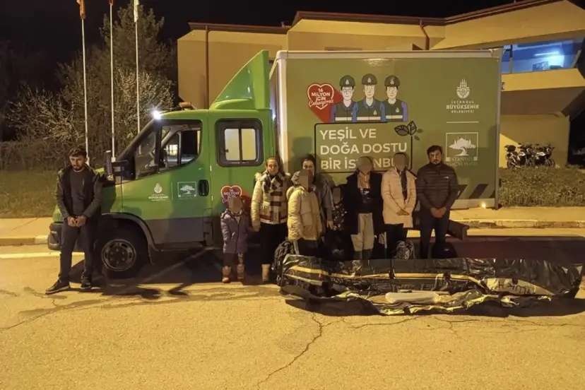 İBB'NİN HİZMET ARACI İNSAN KAÇAKÇILIĞINDA KULLANILDI