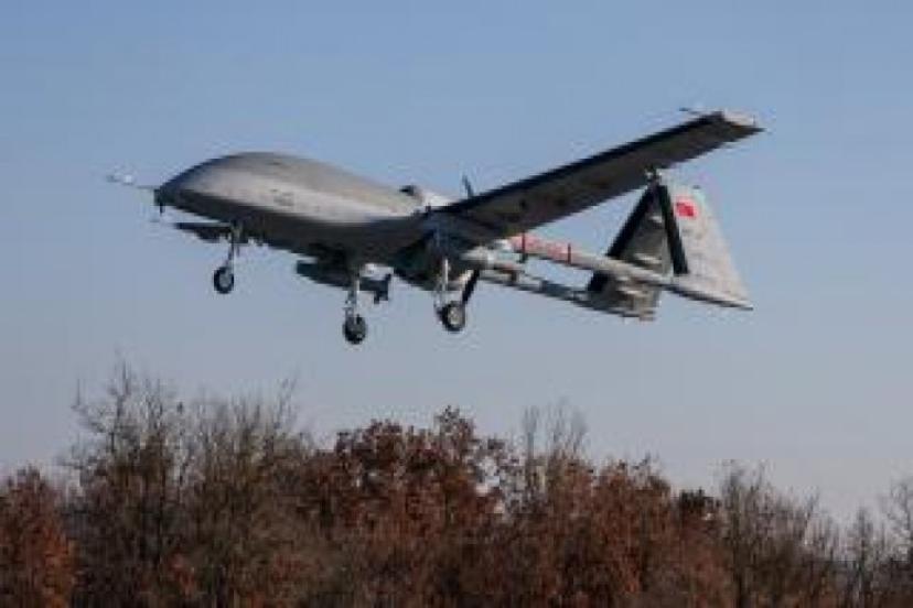 İLK KEZ SİLAHLANAN BAYRAKTAR TB3 HEDEFİ TAM İSABETLE VURDU 