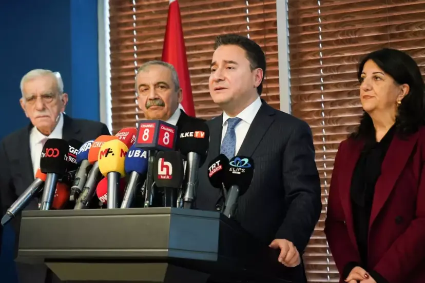 İMRALI HEYETİNDEN DEVA PARTİSİ'NE ZİYARET