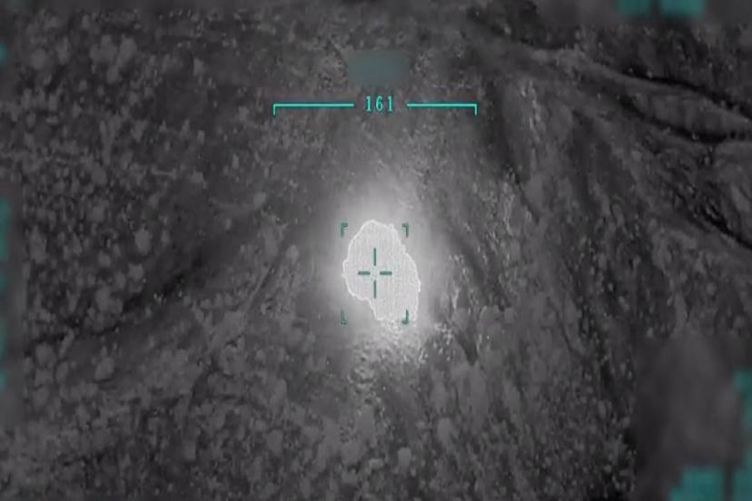 IRAK VE SURİYE'NİN KUZEYİNDE 8 TERÖRİST ETKİSİZ HALE GETİRİLDİ