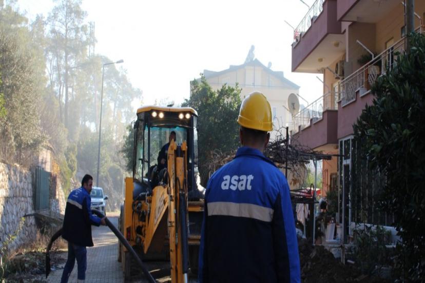 KEMER ASLANBUCAK’IN İÇME SUYU HATTI YENİLENİYOR