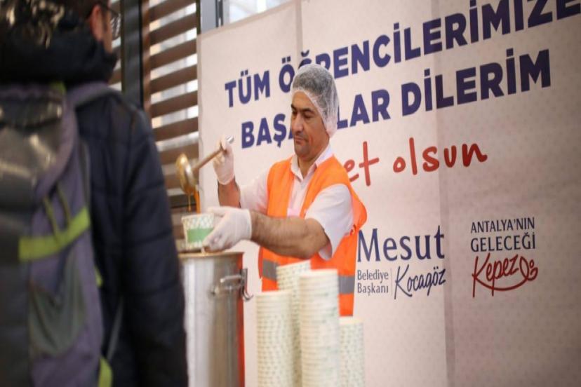 KEPEZ’DEN ÖĞRENCİLERE ÇORBA 