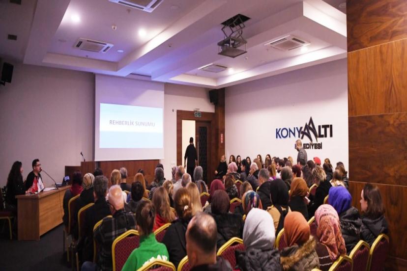 KONSEM ETÜT MERKEZİ VELİLERLE BULUŞTU 