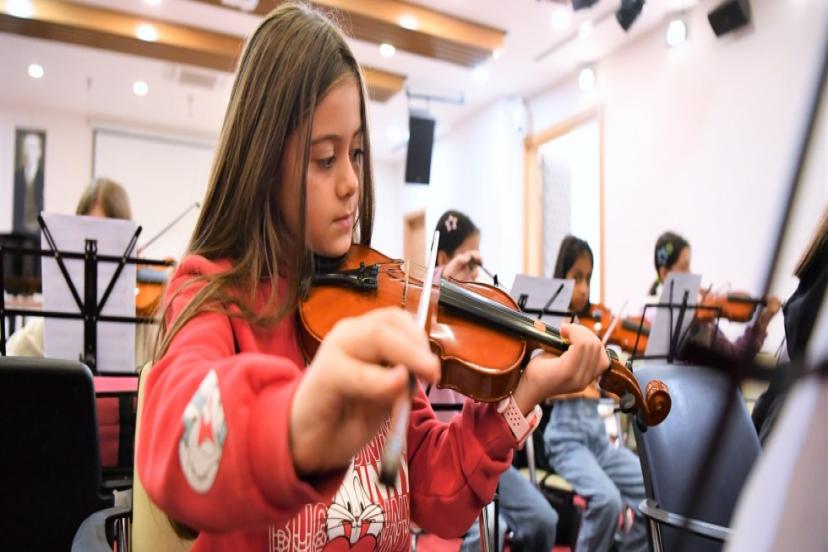 KONYAALTI’NDA “SANAT GELECEK İÇİN”