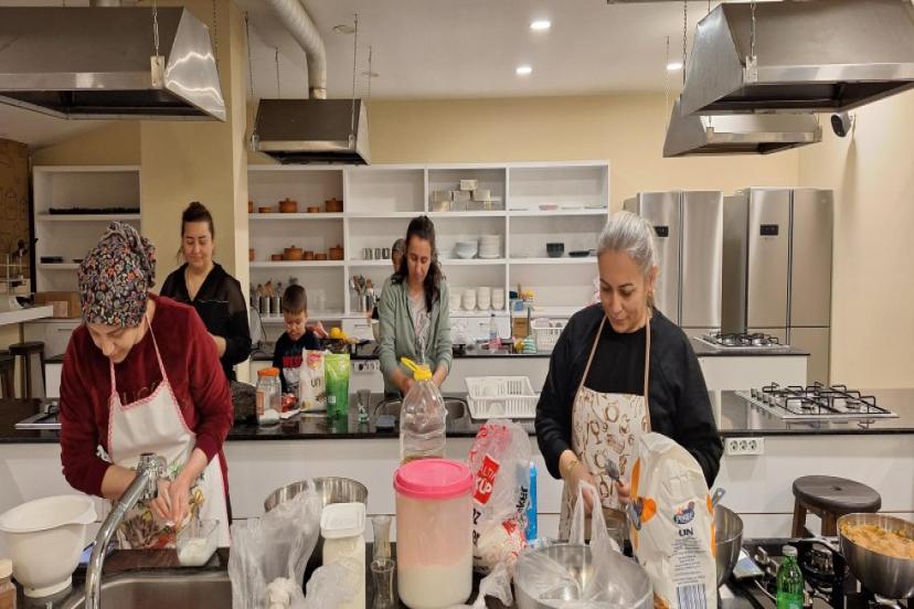 KORKUTELİ BELEDİYESİ’NDEN KADINLARA ÖZEL YAŞAM MERKEZİ