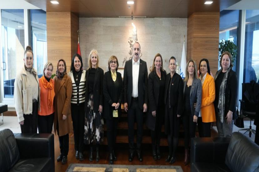 KOTAN, KADIN MUHTARLARLA BİR ARAYA GELDİ