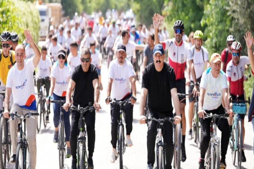 KOTAN ŞENLİKTE BİSİKLET SÜRDÜ